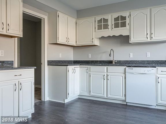 2nd image of 14873 Robinhood Cir