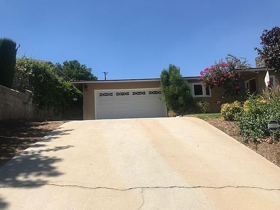 2nd image of 11452 Iris Ave