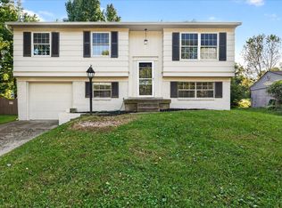 3912 Riveroaks Cir, Louisville, KY 40241