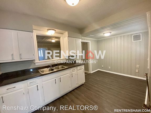 4th image of 3464 Mayflower Ave