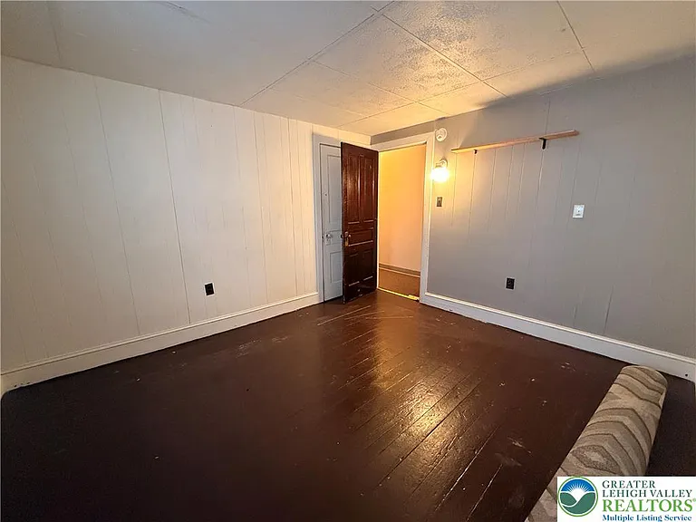 213 E Bertsch St #3 — Photo 11