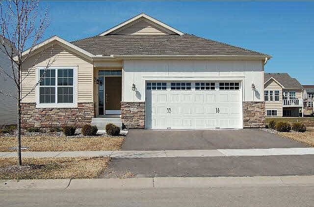 1st image of 7737 N Queensland Lane N