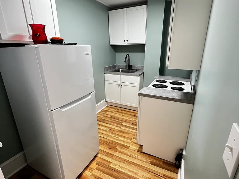 887 Huntington Ave #4 — Photo 8