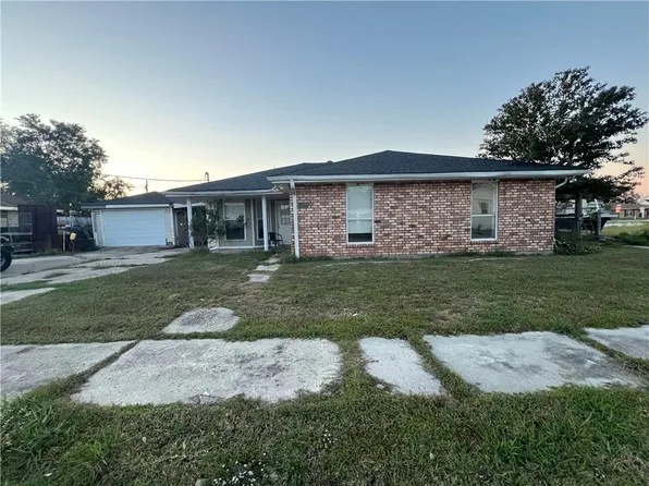 3508 Gallo Dr, Chalmette, LA 70043