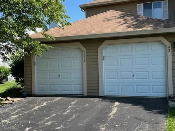 2416 Danbury Dr APT A1, Woodridge, IL 60517