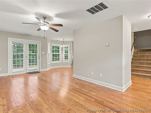 5th image of 56 Orchard Falls Dr