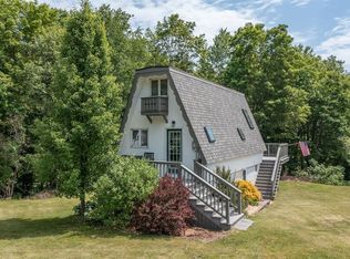 7 E Bluff Vlg, Meredith, NH 03253