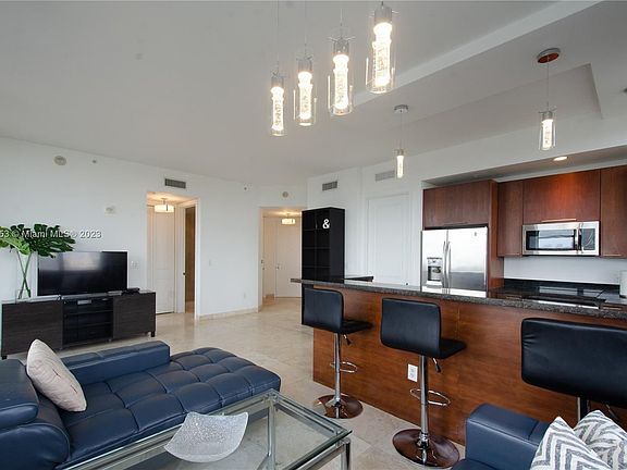 4th image of 1607 Ponce De Leon Blvd APT 7F