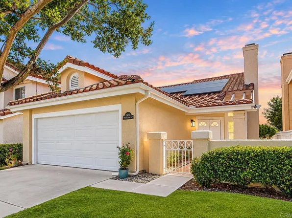 1431 Alga Ct, Vista, CA 92081