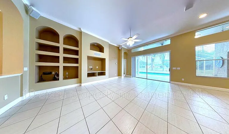 442 Knight Dr — Photo 16