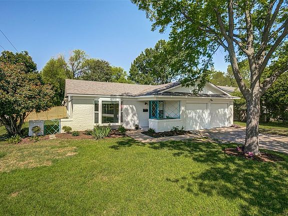 2nd image of 101 Dogwood Dr