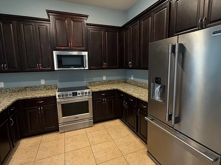 12952 Brandon Coates Dr — Photo 9