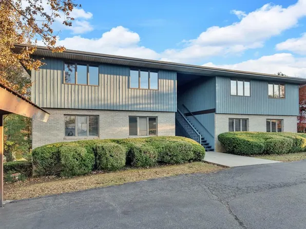 956 Maiden St, Abingdon, VA 24210