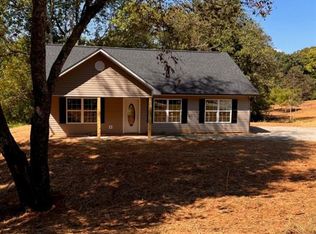 122 Pine Corner Dr, Dahlonega, GA 30533