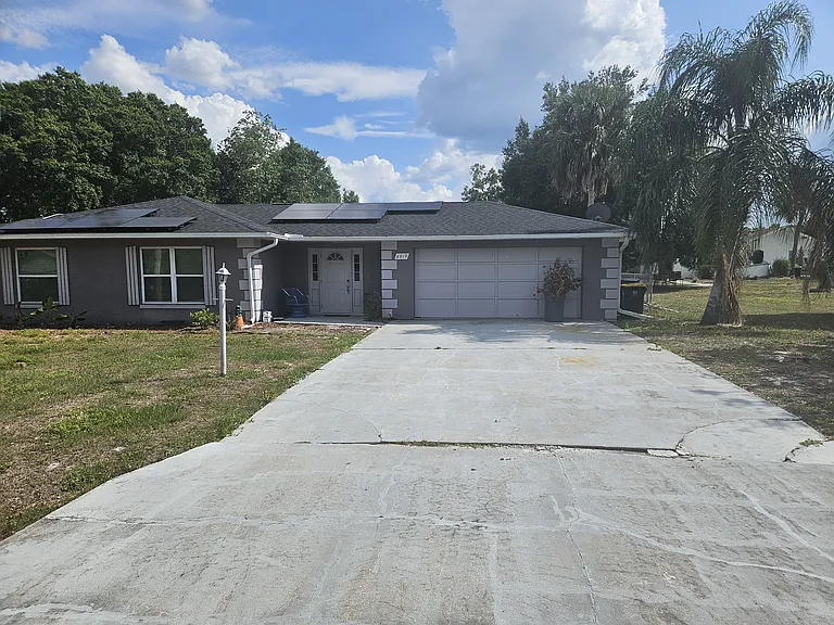 3919 Tangier St — Photo 1