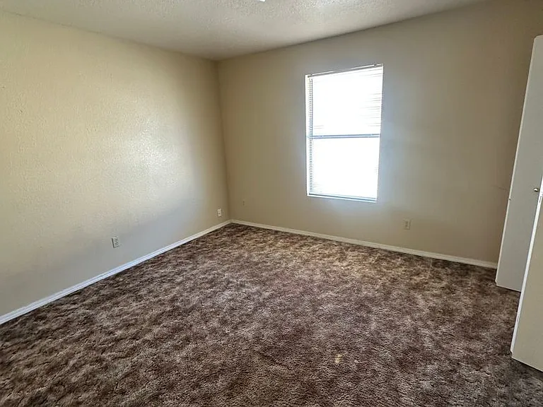 Echols 1500 - Sedona Apartments — Photo 52