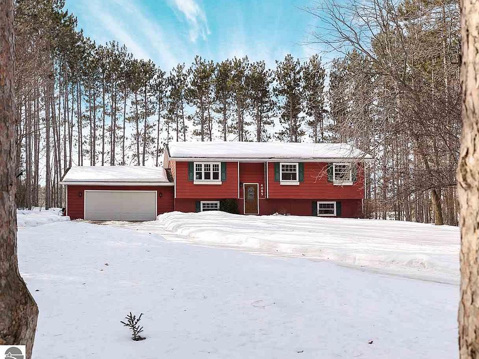 1st image of 4085 Bridlewood Dr