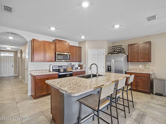 5th image of 3818 Loggerhead Ln