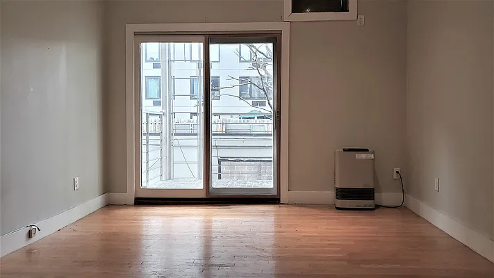 Rented by The Hamilton Group | media 14