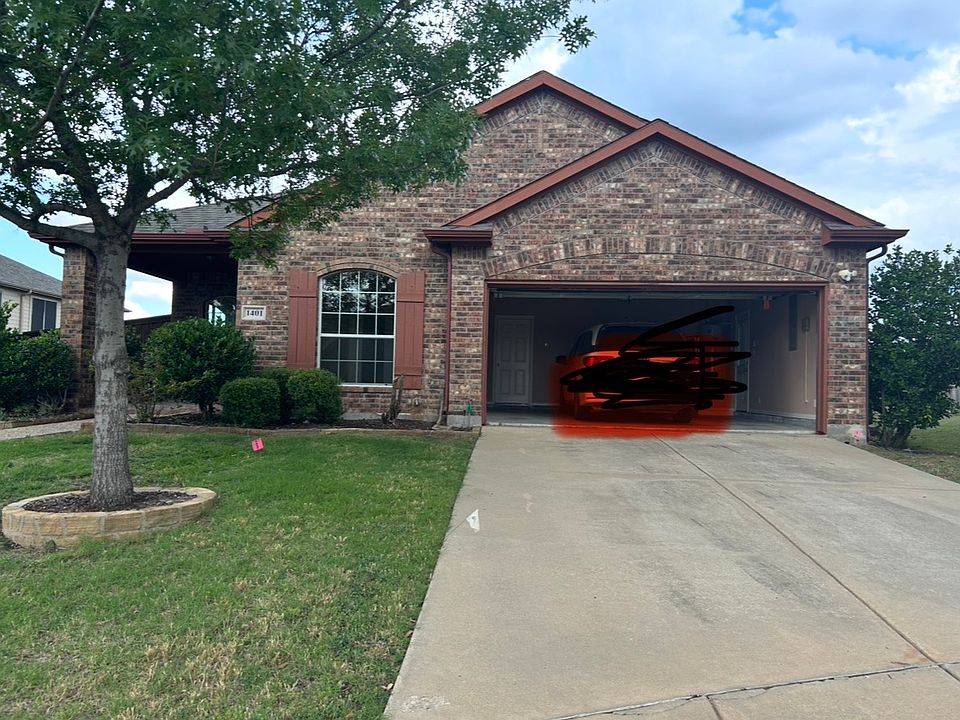 1st image of 1401 Peak Cir