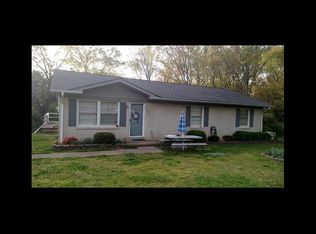 1006 Pine Cir, Lawrenceburg, TN 38464