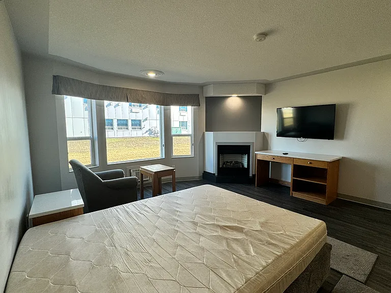 8230 Sparrow Dr — Photo 15