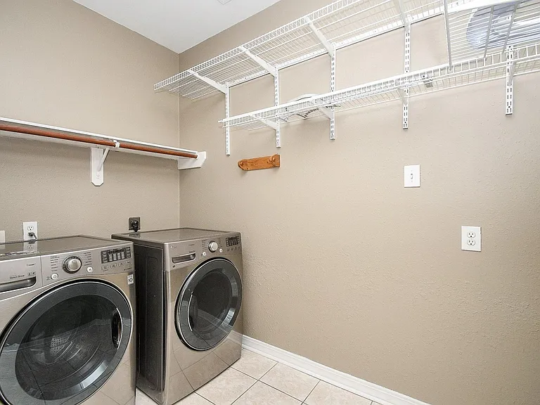 3107 Pennywell Ln — Photo 36