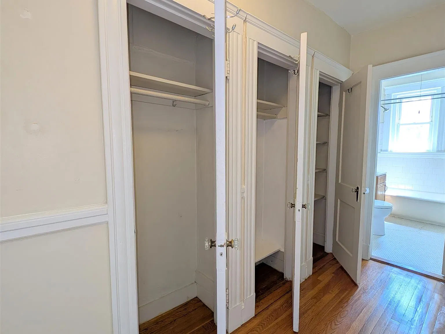 15 Linnaean St — Photo 4