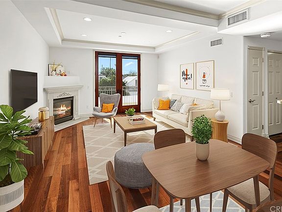 3rd image of 333 N Hill Ave APT 209