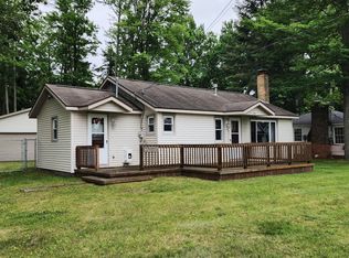 1203 Iroquois Ave, Prudenville, MI 48651