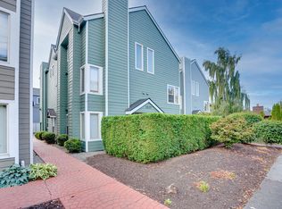 1209 NW 85th St APT 205, Seattle, WA 98117