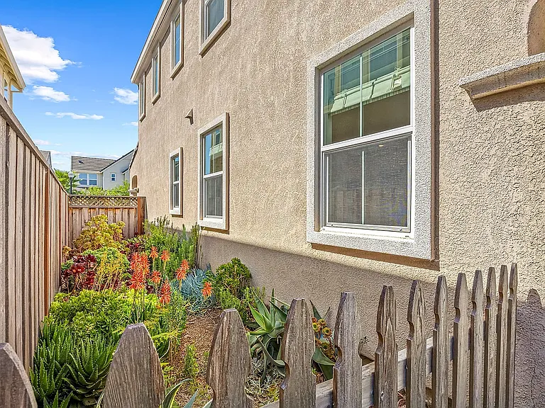 119 Chickadee Ln — Photo 15