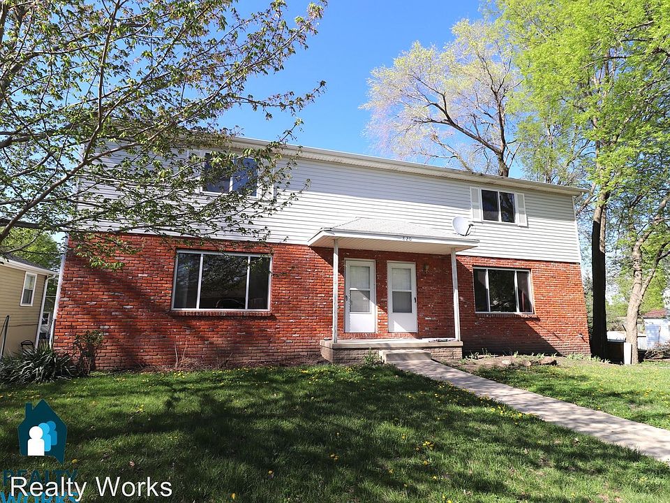 1st image of 4820 Hillside St #2