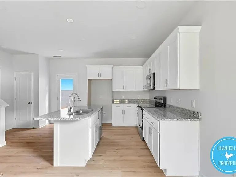 2903 Bolton Pl — Photo 9