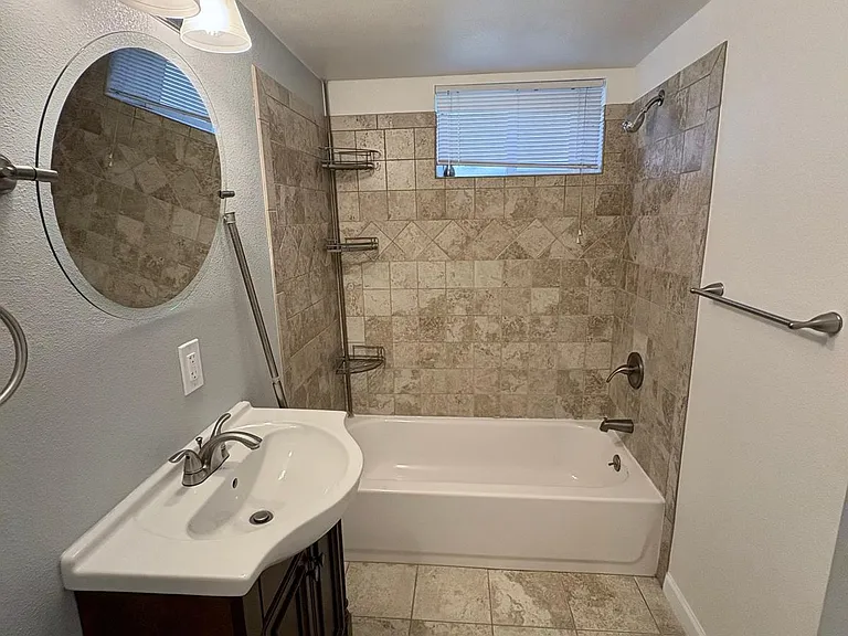 1433 S Decatur St — Photo 7