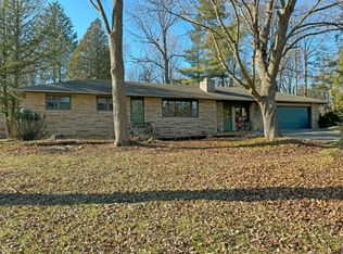 W221N8371 Hoag Ln, Lisbon, WI 53089