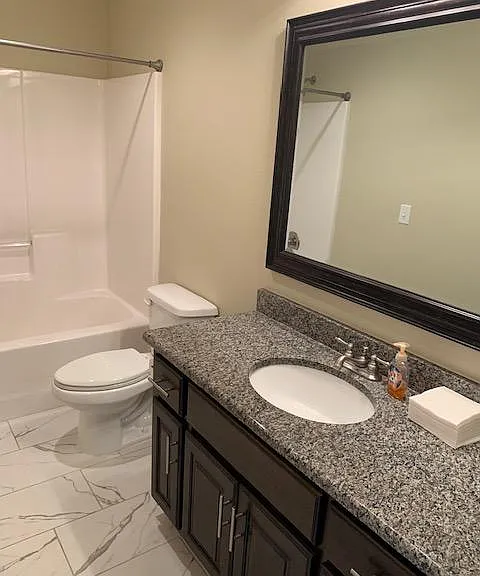 817 E Crystal Ave — Photo 14