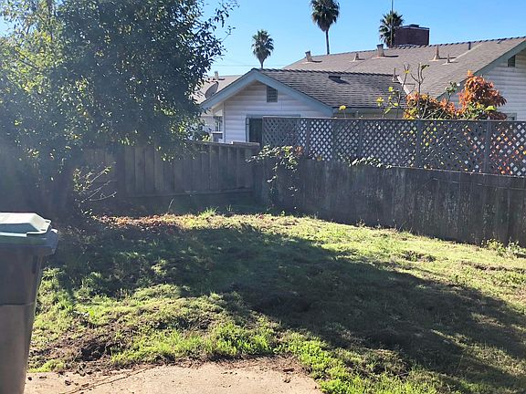 4th image of 192 Clifford Ave
