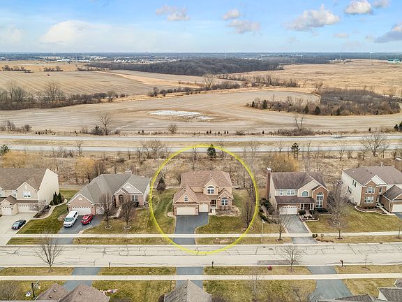 5th image of 1161 Dorr Dr