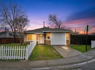 6101 Queen Ct, North Highlands, CA 95660