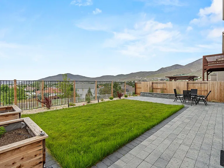 2813 Thistle Pine Ct — Photo 41