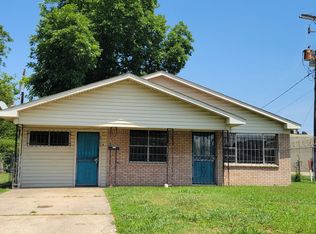 6909 Despot Rd, Shreveport, LA 71108