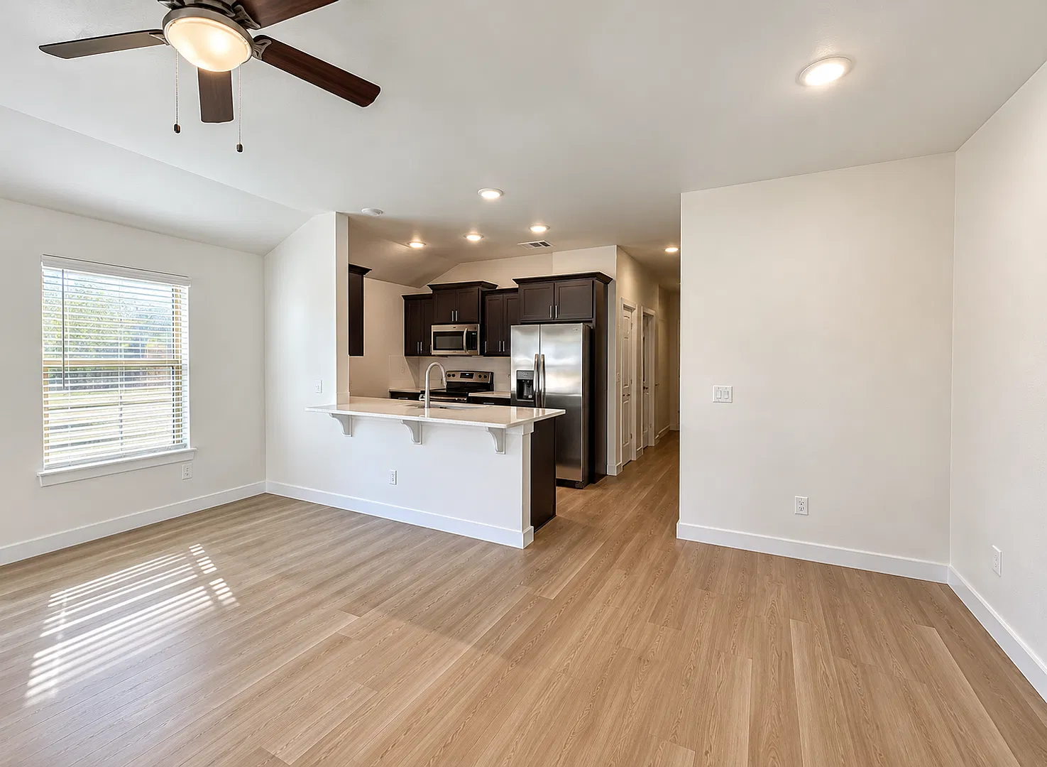 Newly Constructed 3br/2ba Duplex Near Quail Springs Mall — Photo 3