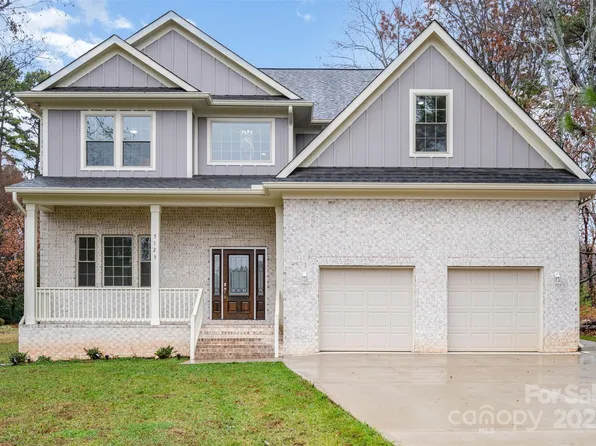 5125 Isaac Dr, Charlotte, NC 28216