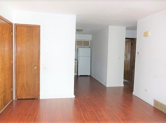 3rd image of 5840 Sunrise Ave APT 2E