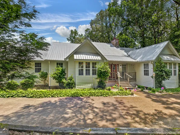 1398 Antioch Church Rd, Talking Rock, GA 30175