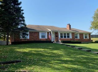 9027 W 65th Dr, Merriam, KS 66202