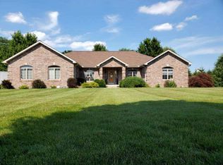 6330 Maple Crest Ct, Decatur, IL 62521