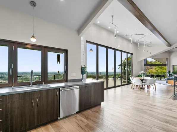 17808 Tourney Rd, Los Gatos, CA 95030