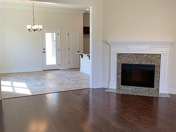 3rd image of 2076 Orleans Run Dr